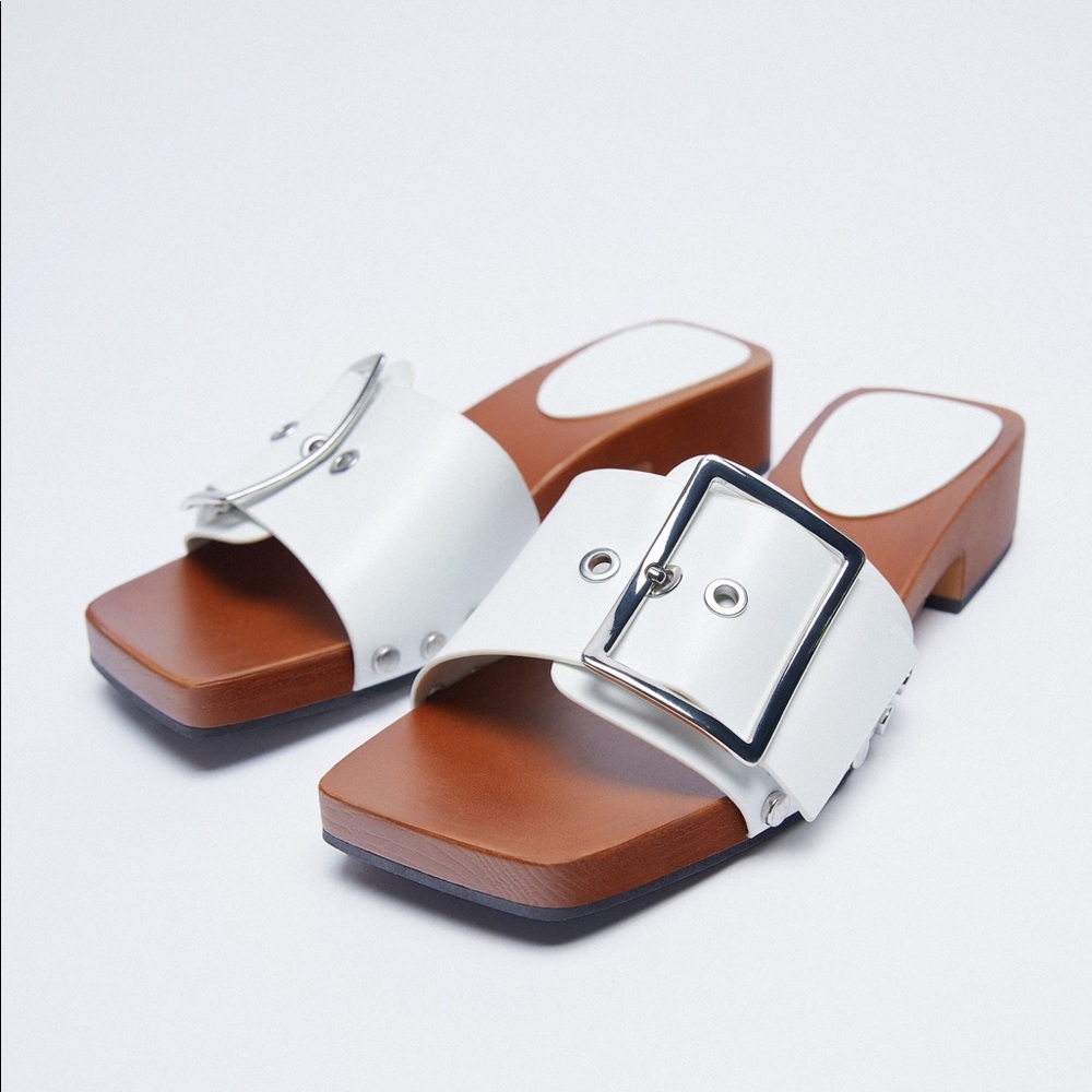 Sandal size 40